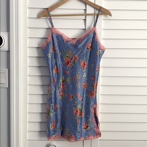 Victoria’s Secret silk nightgown SZ L LARGE GUC